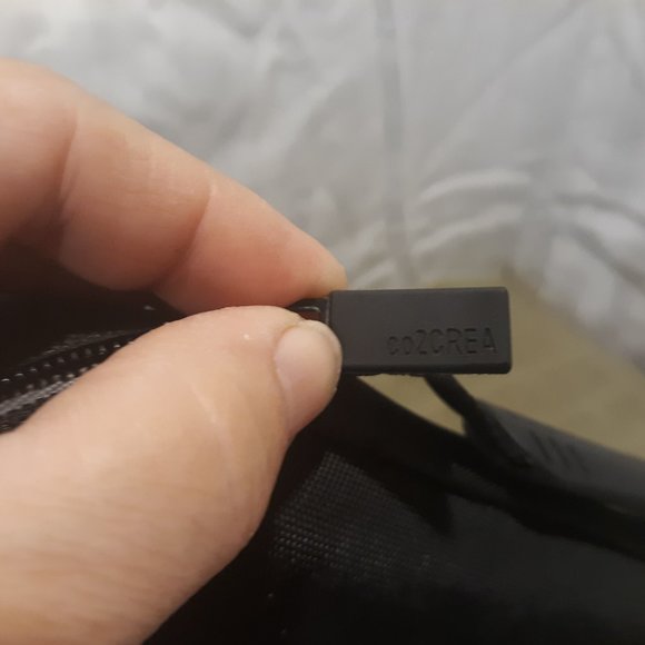 (( Listing # 76 )) co2CREA Hard shell Travel Case - Picture 2 of 16